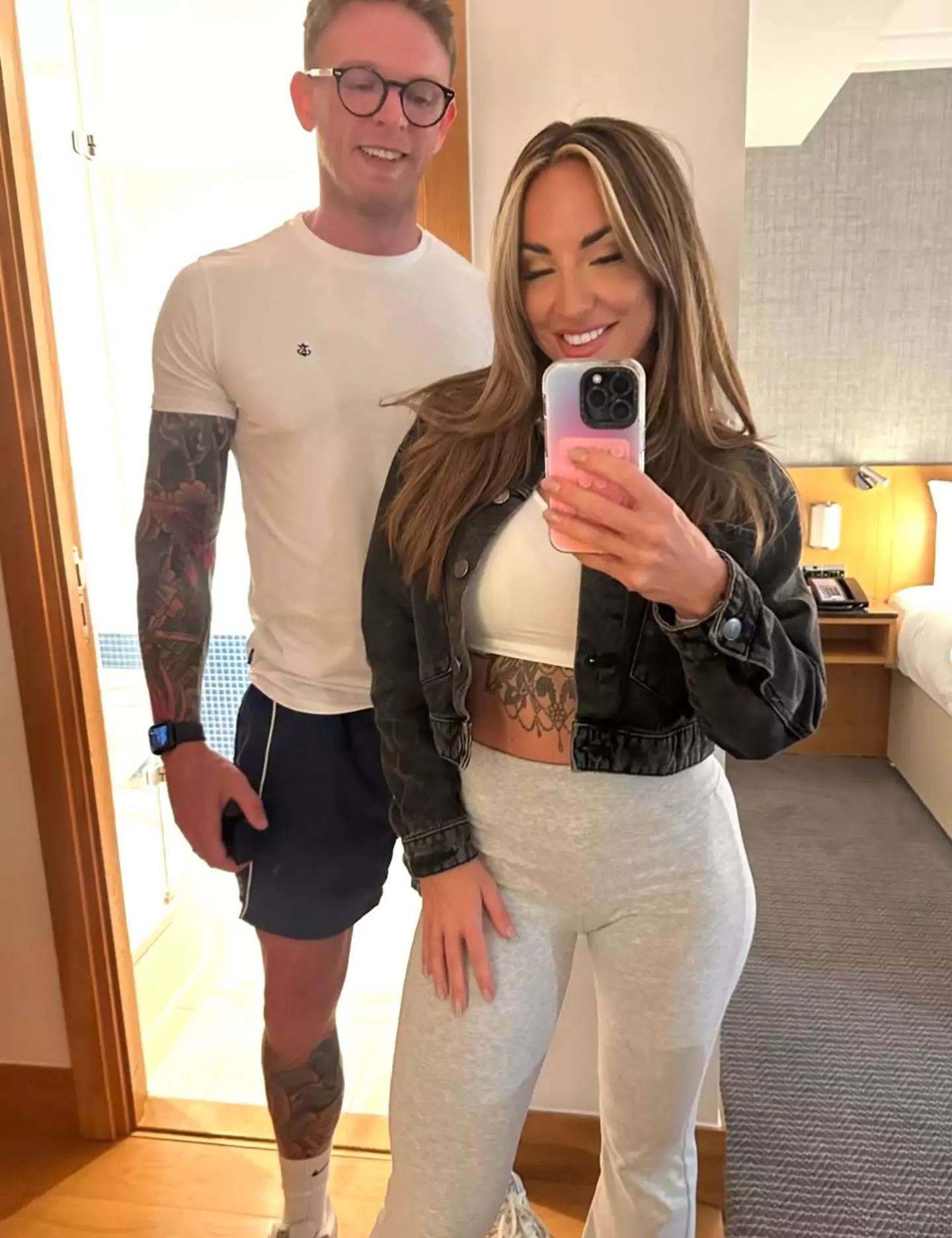 Jess and Mike have called it quits after 11 years of marriage (Instagram/@jessandmike2)