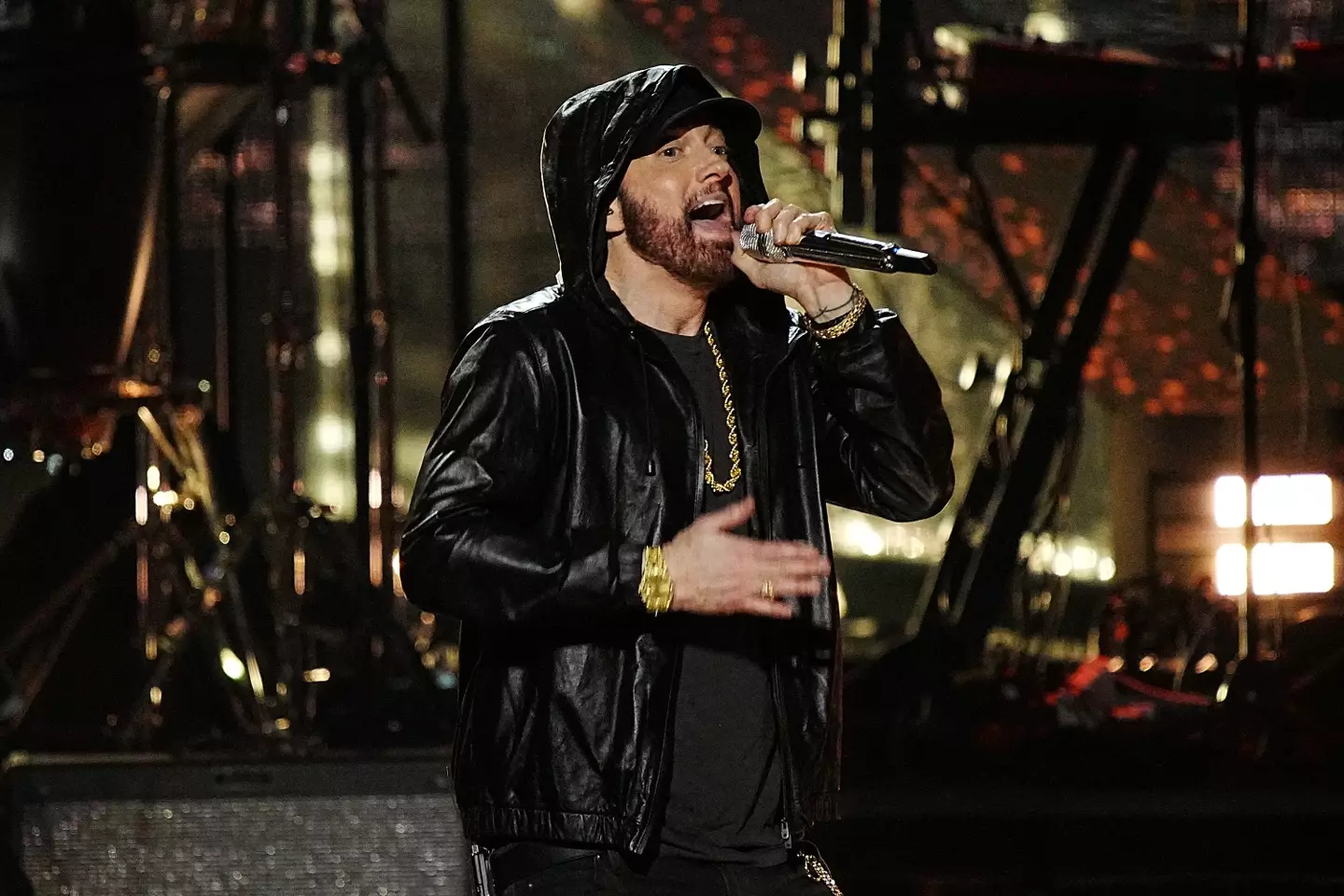 Eminem and Melle Mel have been having a war of words.