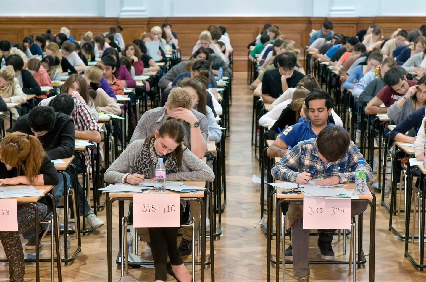 One teacher sick of students cheating in exams caught them out with an ingenious question.