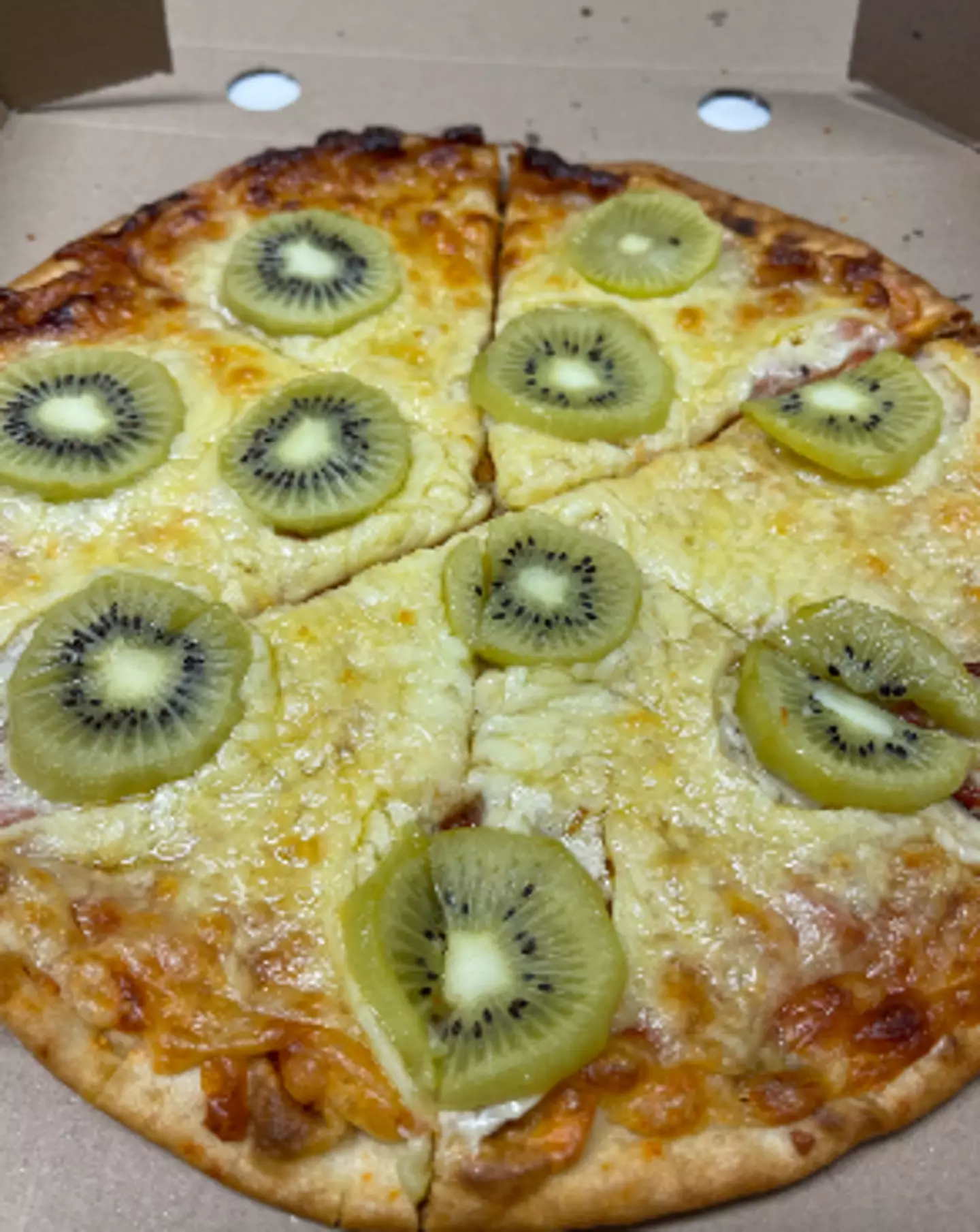 Kiwi Pizza