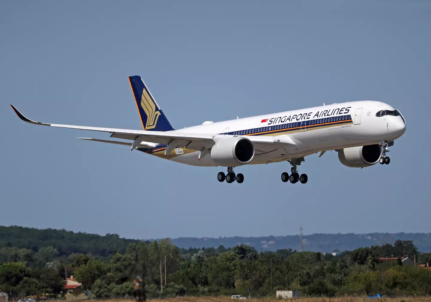 Singapore Airlines have now refunded the couple.