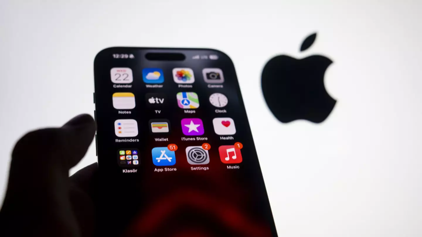 Private investigator says there is one 'sneaky' iPhone app that cheaters are 'obsessed' with