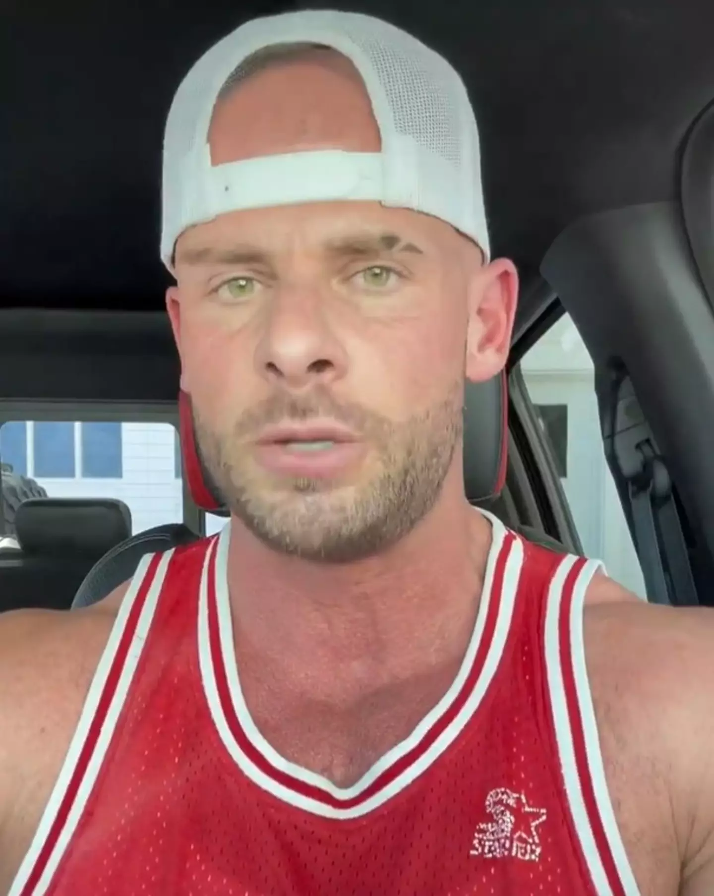 Joey Swoll criticised Victoria's response (X/JoeySwoll)