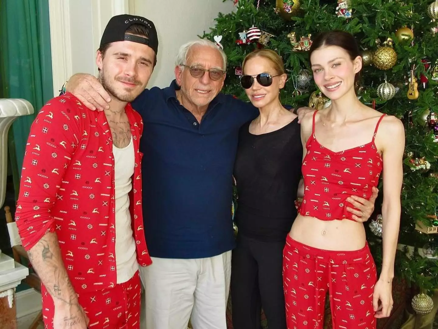 Brooklyn joined the Peltz family this Christmas (Instagram/nicolapeltzbeckham)