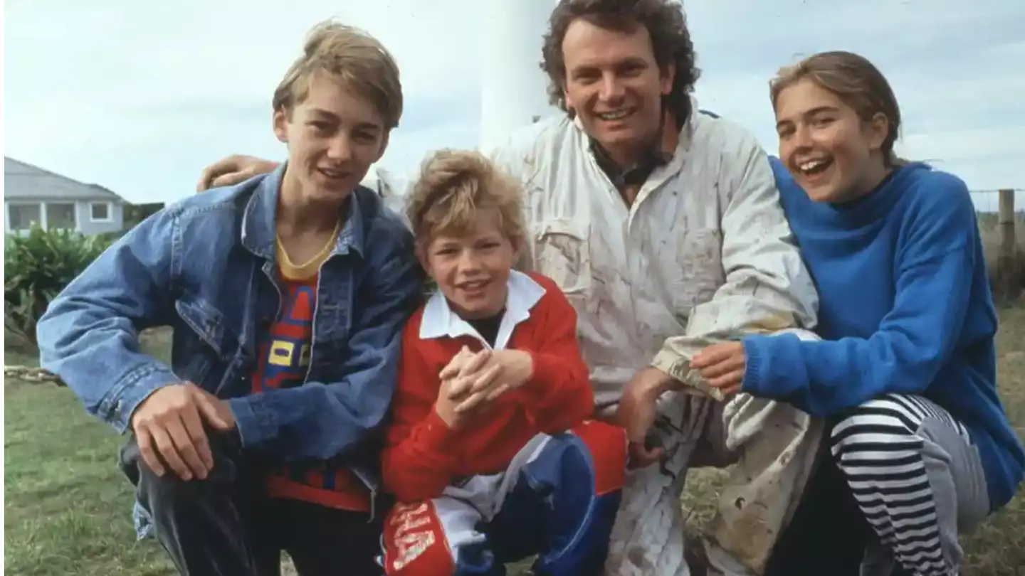 Where Is the Cast of Round the Twist Now?