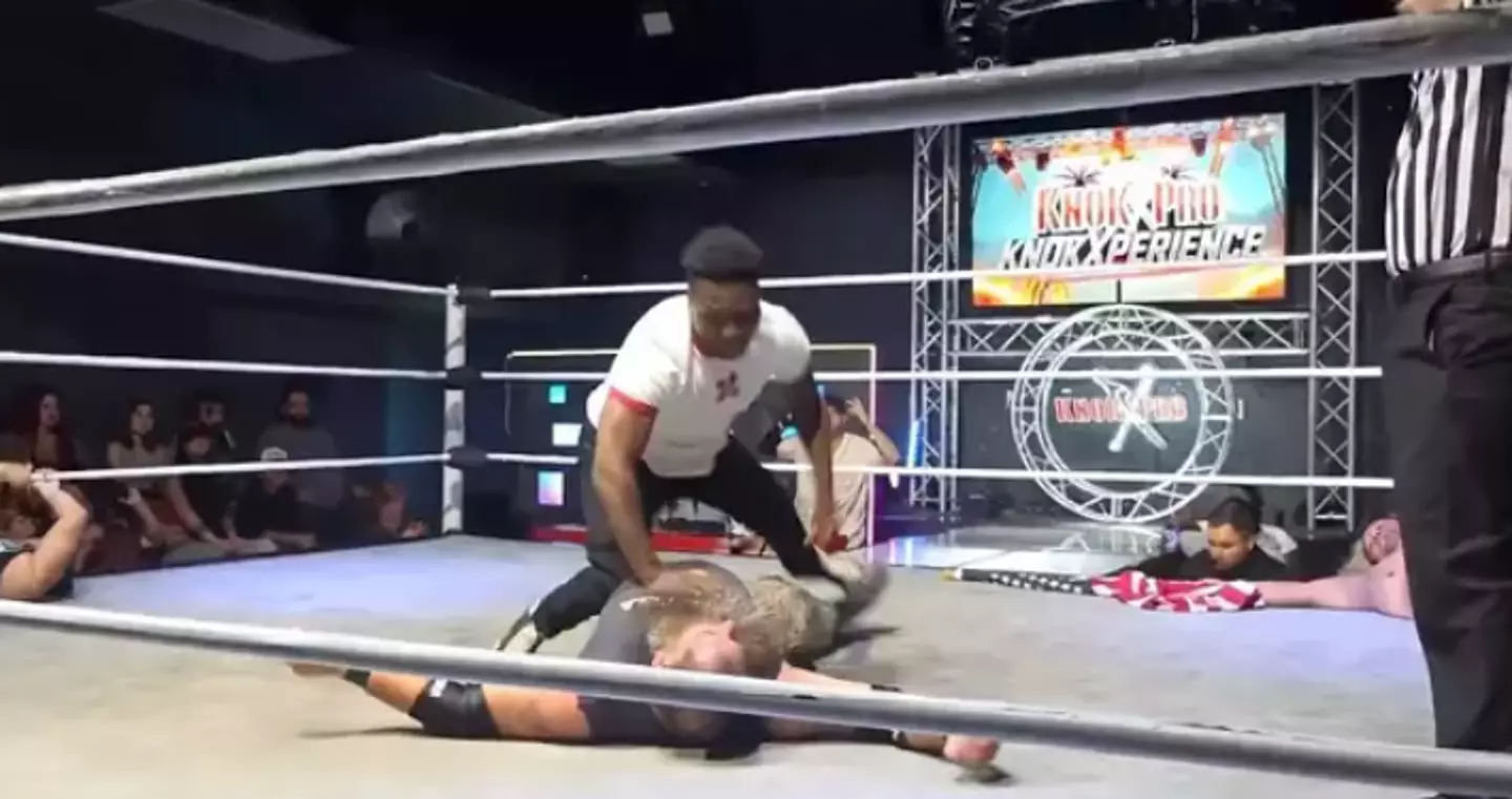 Raja Jackson punched Syko Stu in the face repeatedly (X)