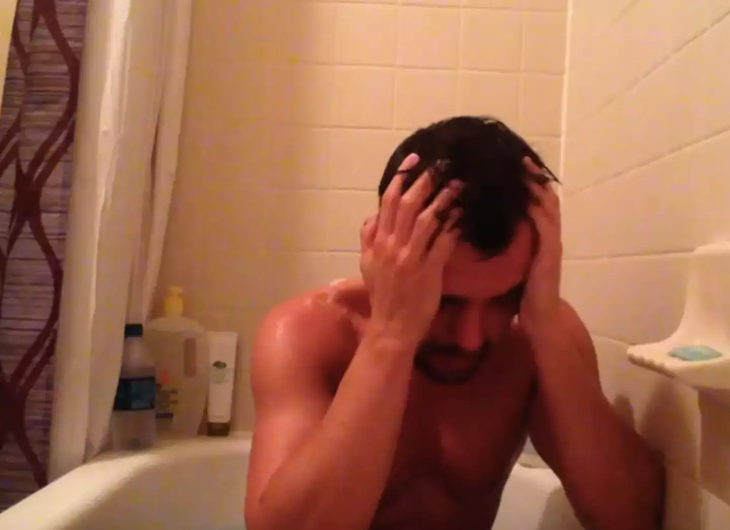 Alain Bruno was in agony when he experienced symptoms of a heart attack. (YouTube / Alain Bruno)
