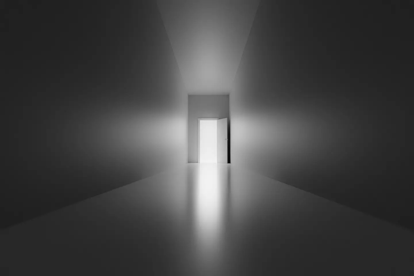 Many have talked about going close to the light after a near death experience (Getty Stock)