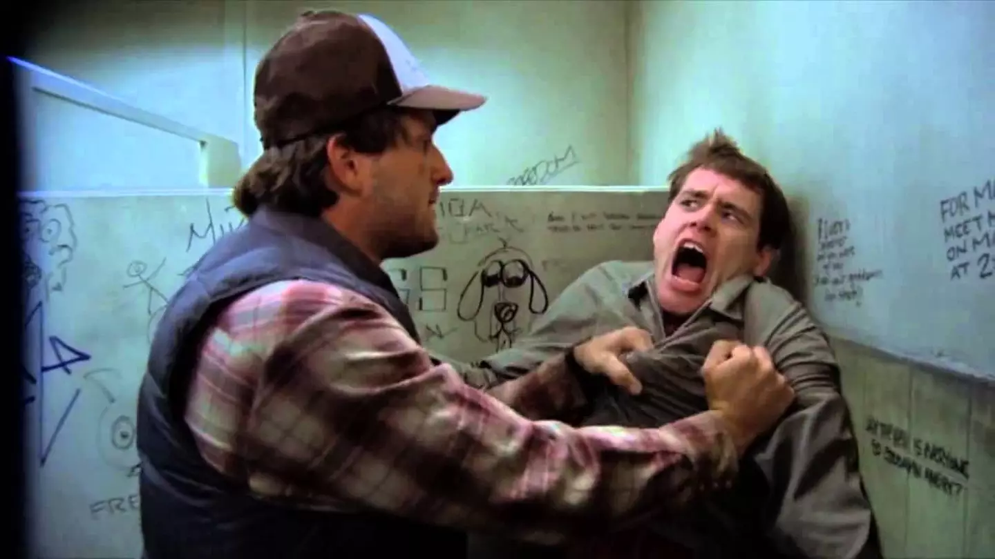 Lloyd Christmas has a run-in with Sea Bass.