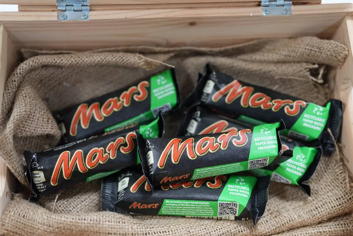 Mars is trialing paper wrappers for the first time.