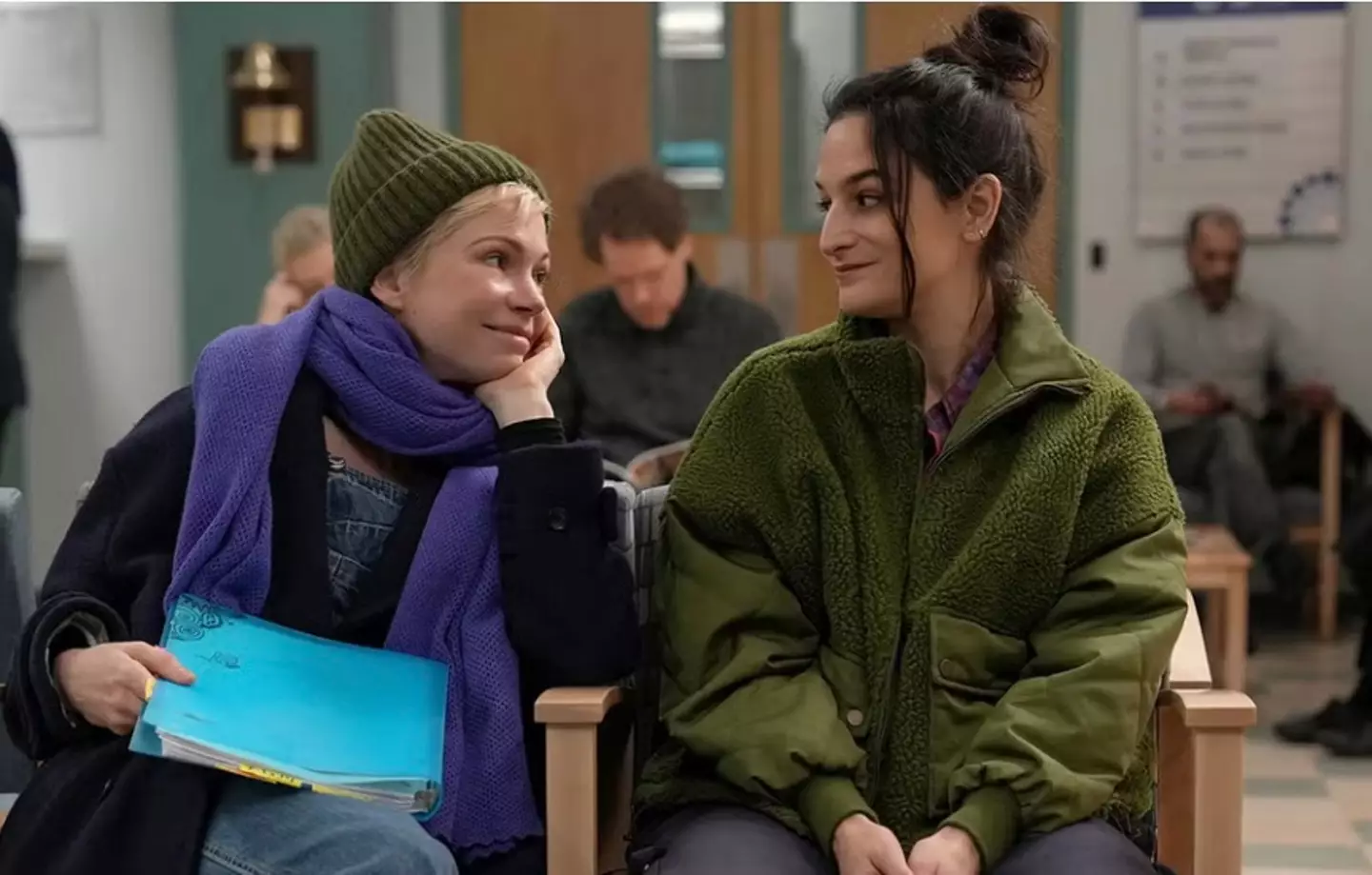 Michelle Williams and Jenny Slate star as the best friends in the new series (Hulu)