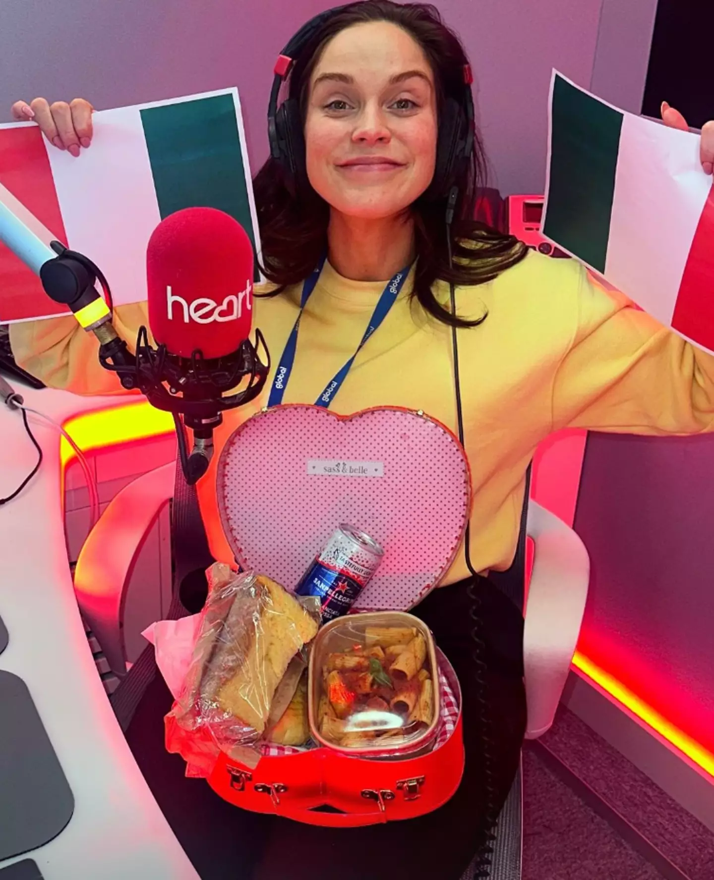 She couldn't get out to Italy. (Instagram/@vickypattison)