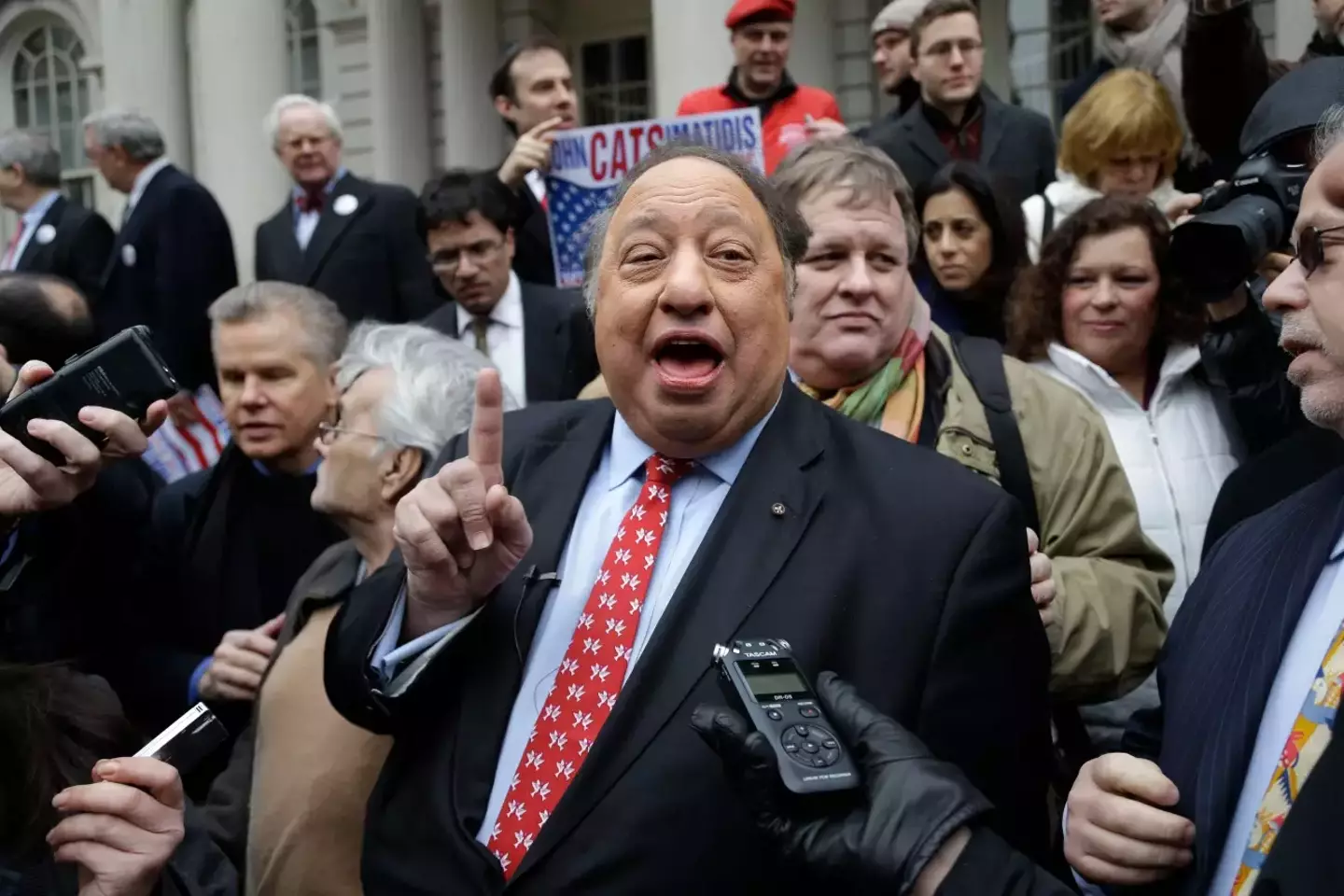 ohn Catsimatidis says Gen Z are 'too busy on TikTok'.