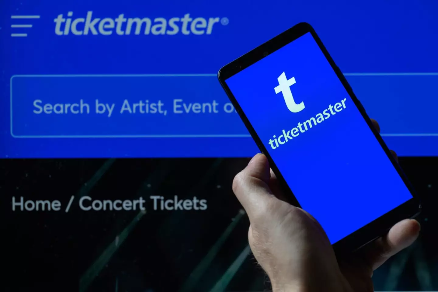 Fans slammed the ticket sale process (Jonathan Raa/NurPhoto via Getty Images)