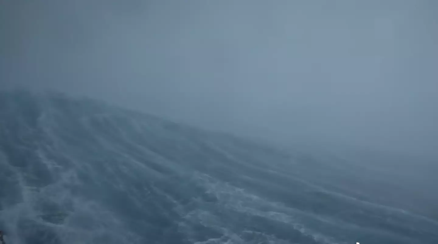 The drone revealed footage inside the hurricane (Saildrone)