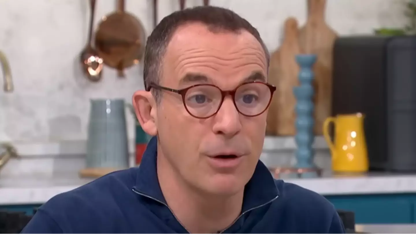 Martin Lewis issues warning to BT, Virgin, Plusnet, Sky, and Vodafone customers over broadband 'price war'