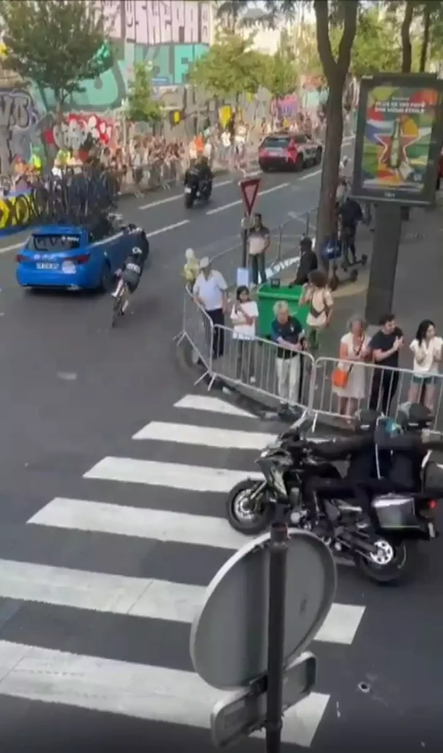 The scary footage was shared on Reddit. (Reddit)