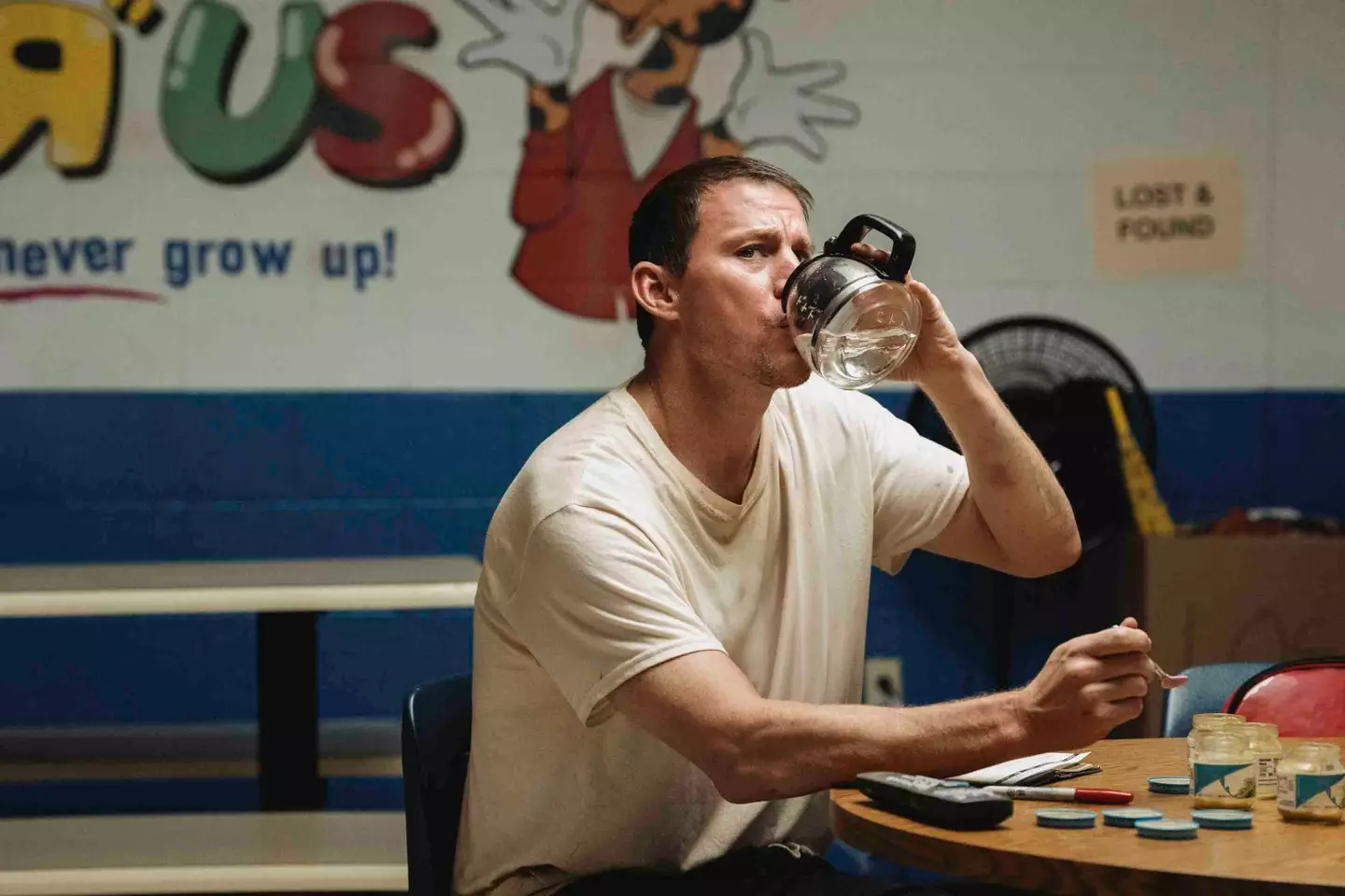 In the film, Jeff pretty much lives off baby food and peanut M&M's. (Paramount Pictures)