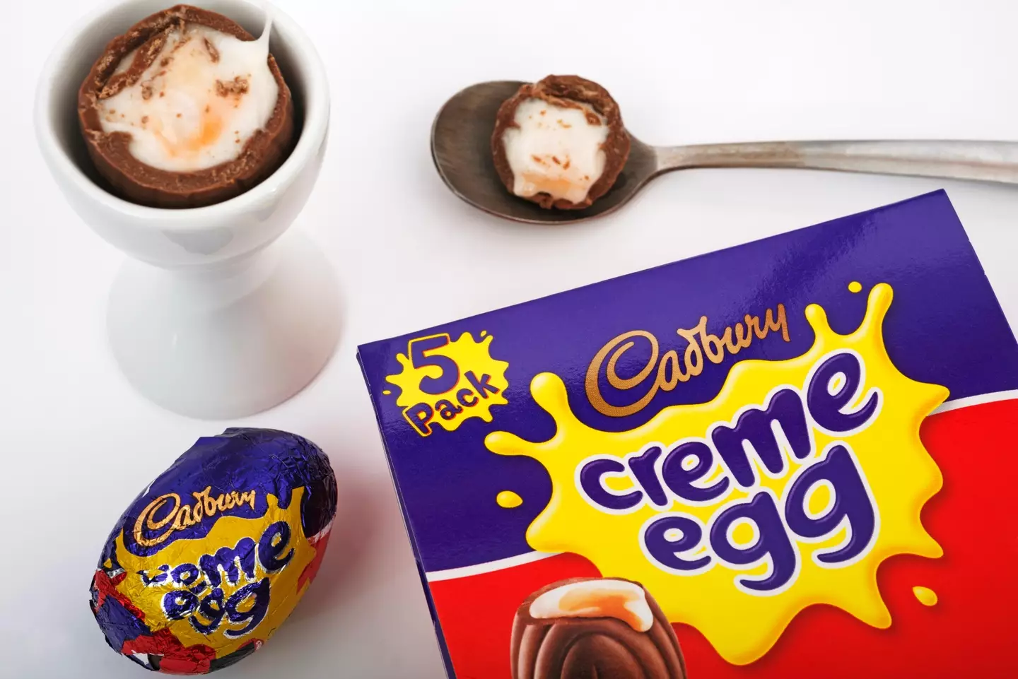 A box of five Creme Eggs has been reduced to 87p at Lidl.