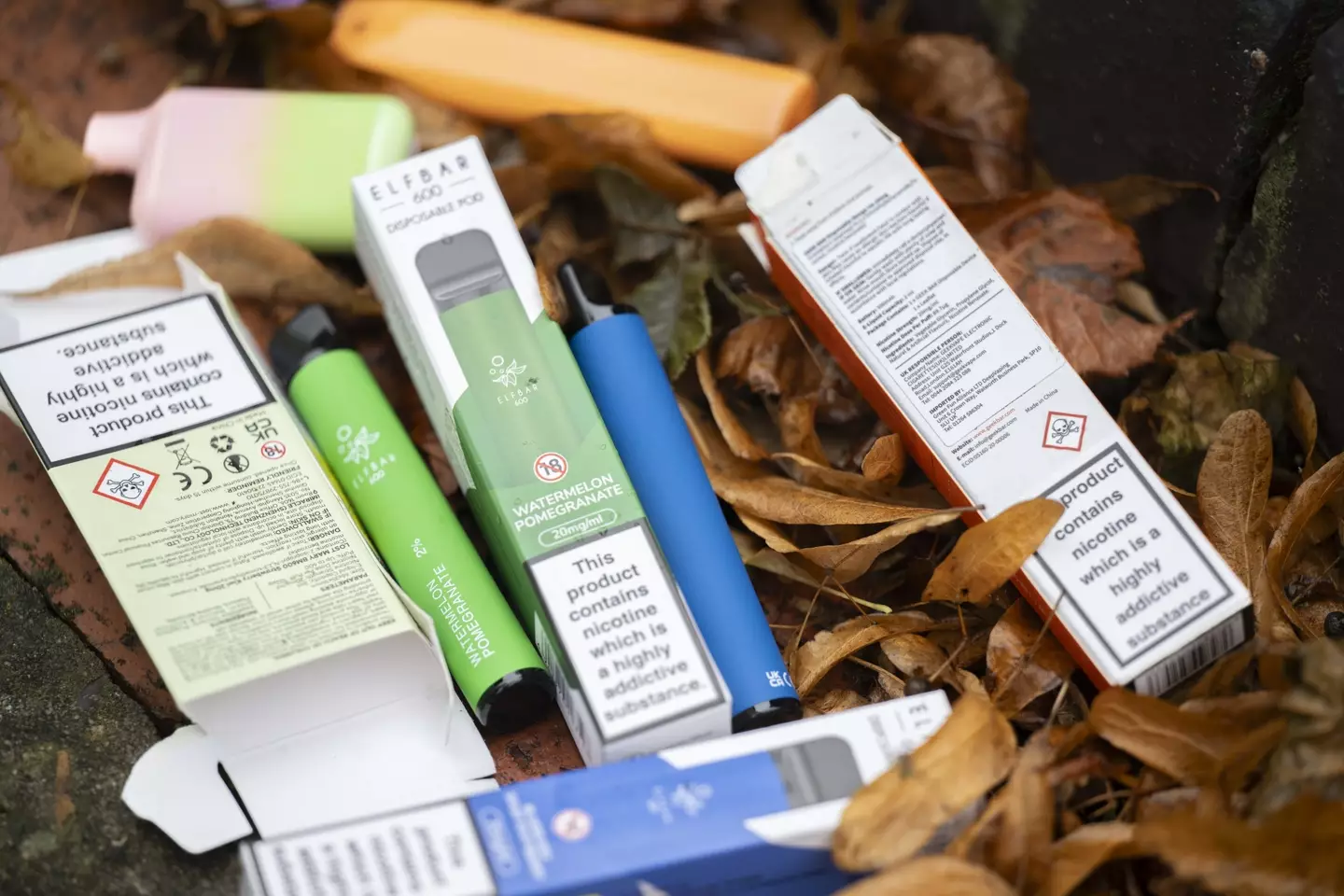 Packaging vapes come in could become far plainer.