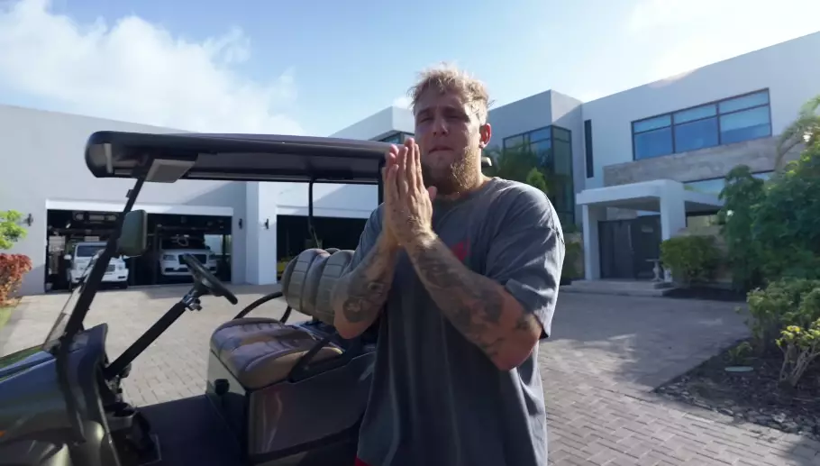 Jake clarified that he 'loves Puerto Rico' (YouTube/Jake Paul)