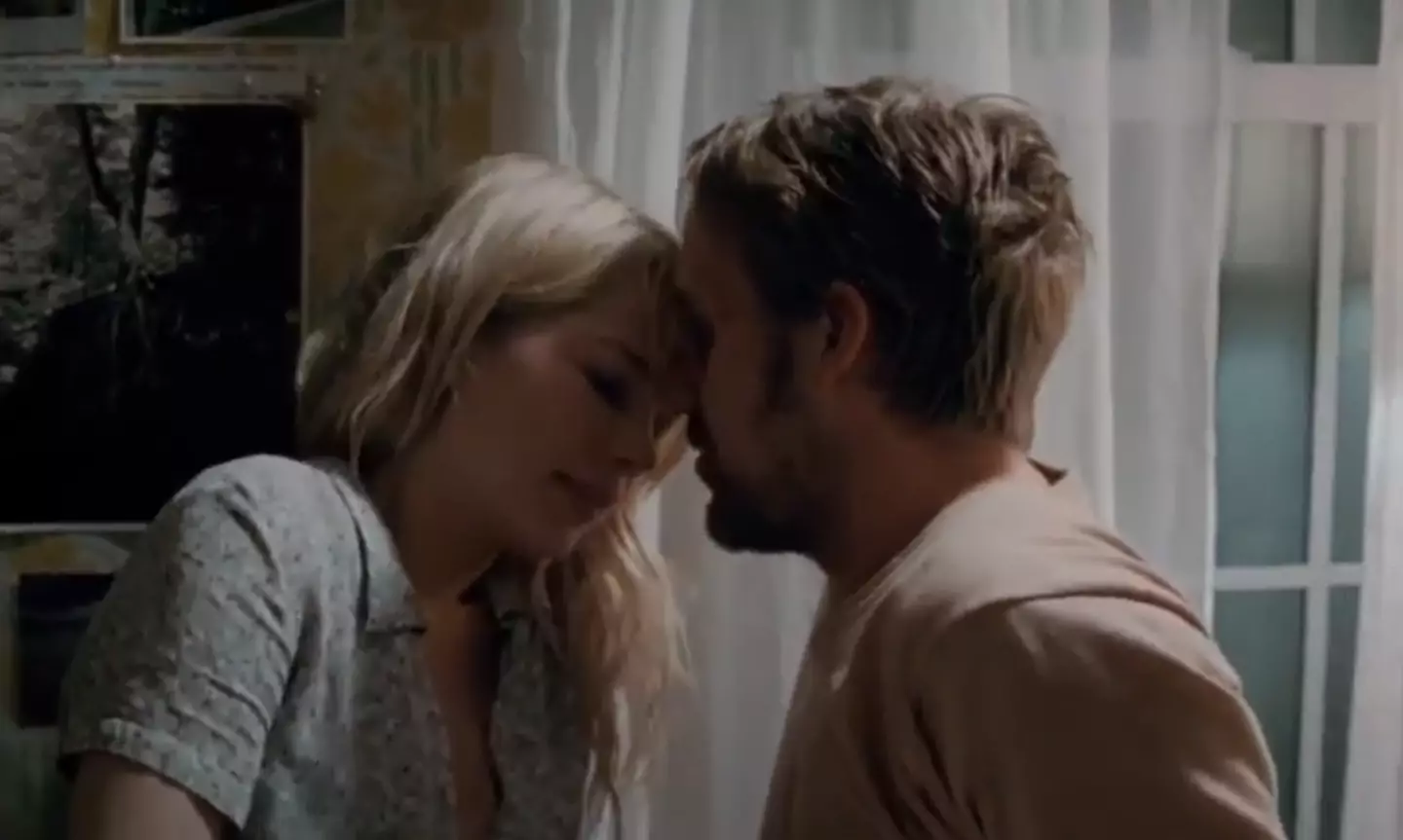 Cindy and Dean Pereira in Blue Valentine (The Weinstein Company/YouTube screenshot)