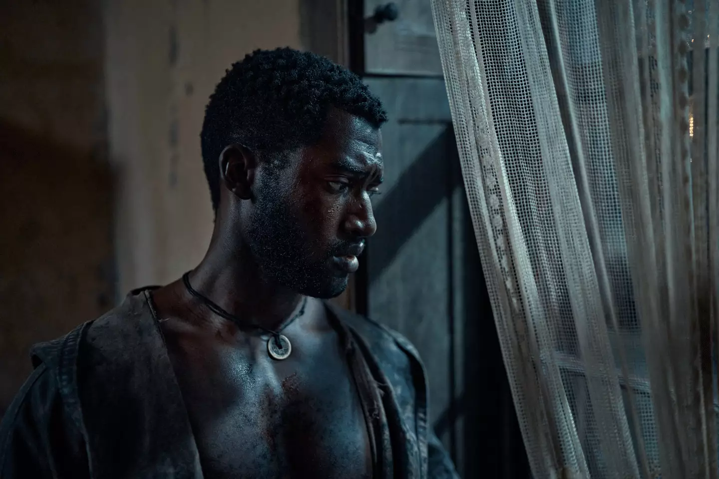 Kirby as Hezekiah. (Hulu)