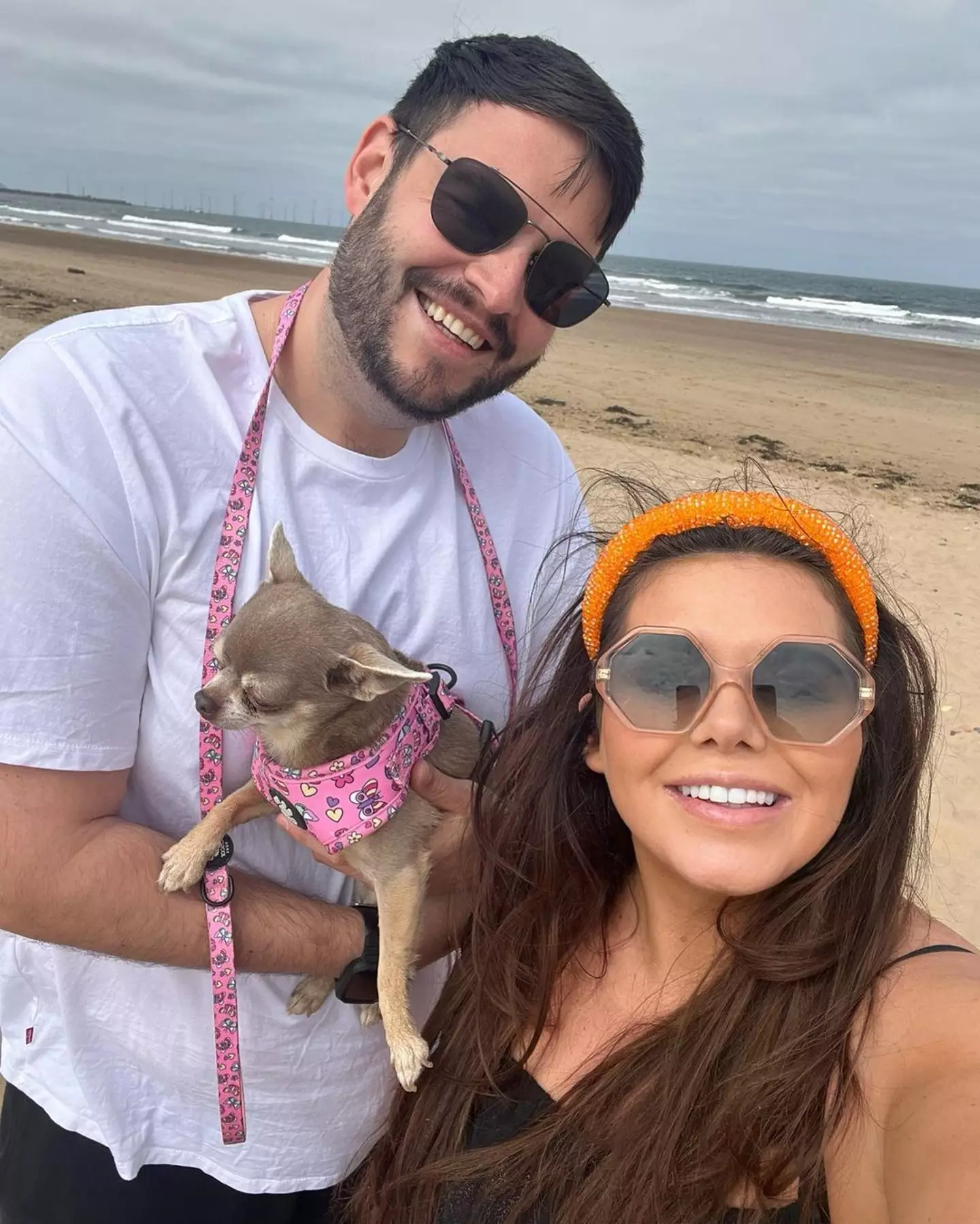 Scarlett and Scott ended up together after a 999 call.