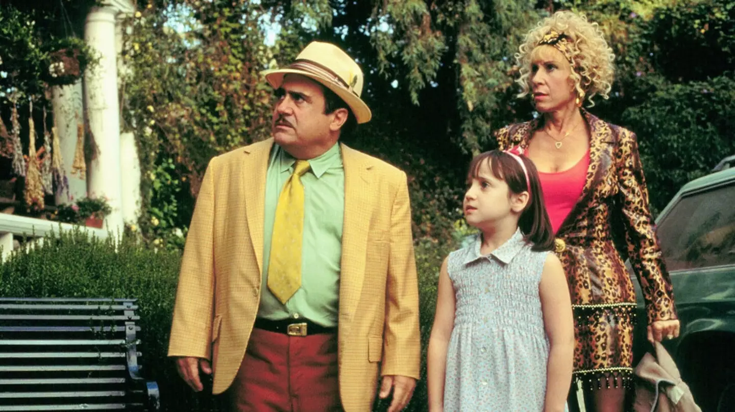 Danny DeVito, Rhea Perlman and Mara Wilson in Matilda.