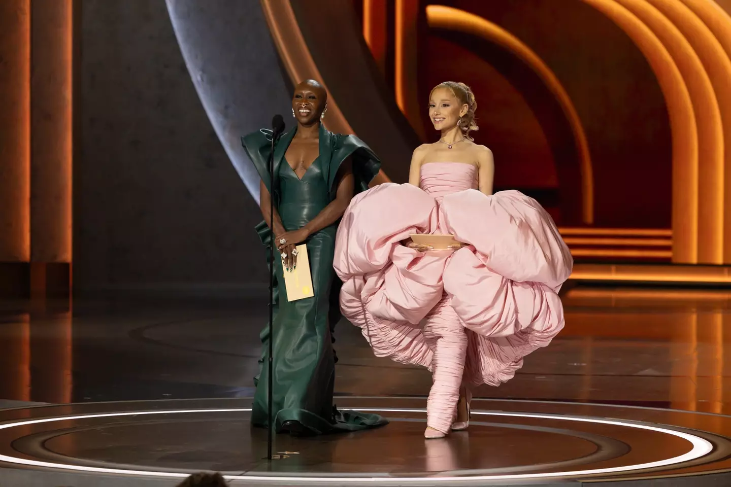 Ariana Grande's 'new voice' left Oscars viewers confused as she took to the stage to present an award with Cynthia Erivo.