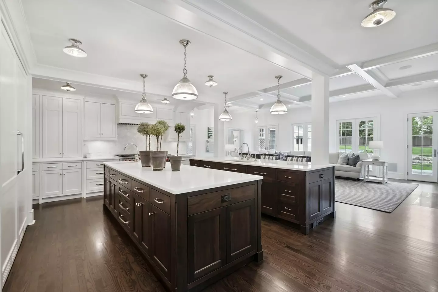 A brand new kitchen (Redfin)