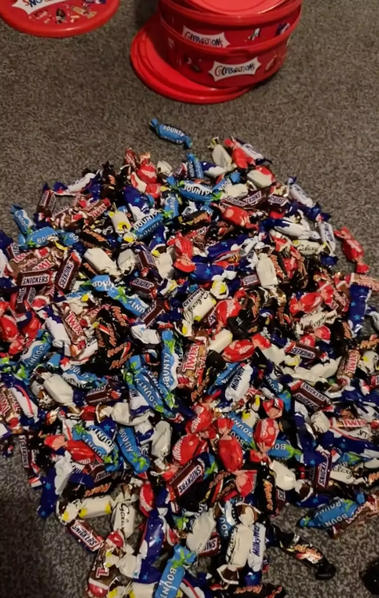 We owe this man a debt of gratitude, he bought eight tubs of Celebrations. For science. (TikTok/@charliemurphy50)
