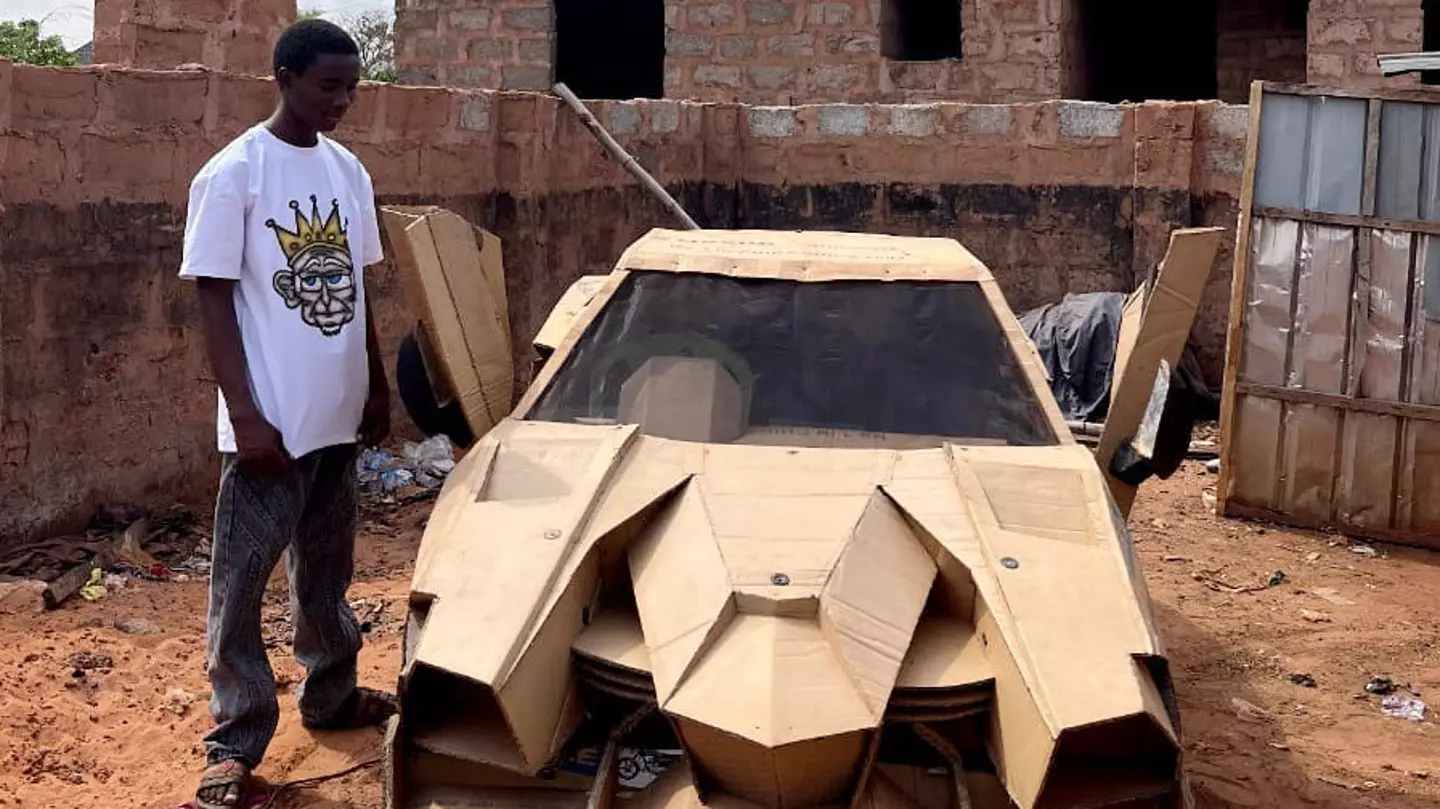 Teenager makes £90,000,000 Lamborghini completely out of cardboard that drives at 24mph