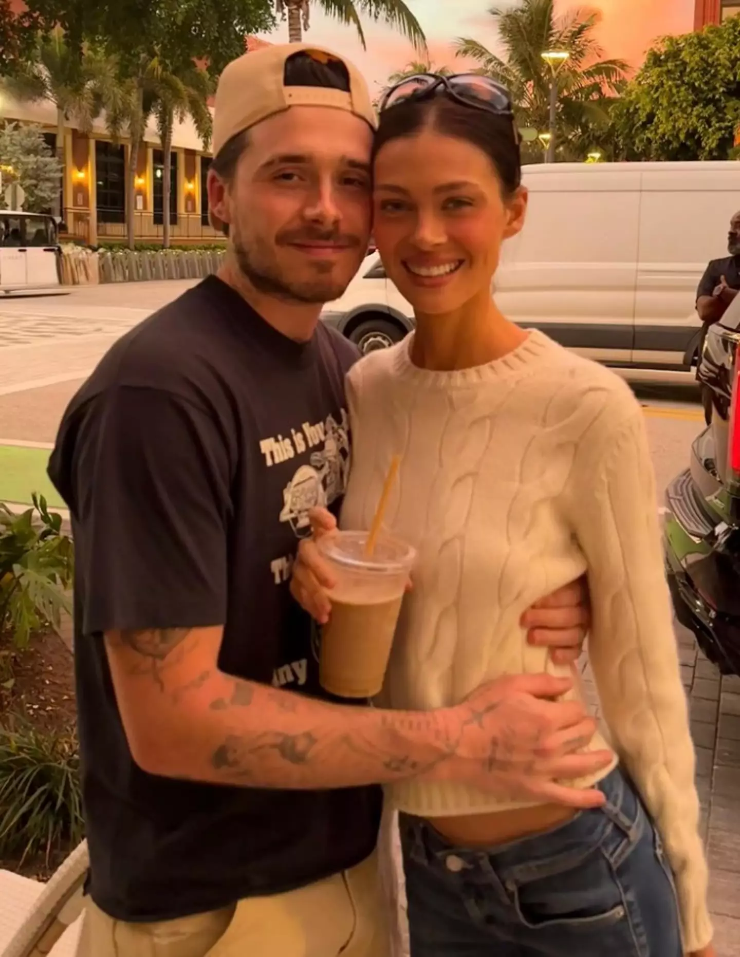 Brooklyn blocked his mum and dad last month (Instagram/@nicolaannepeltzbeckham)