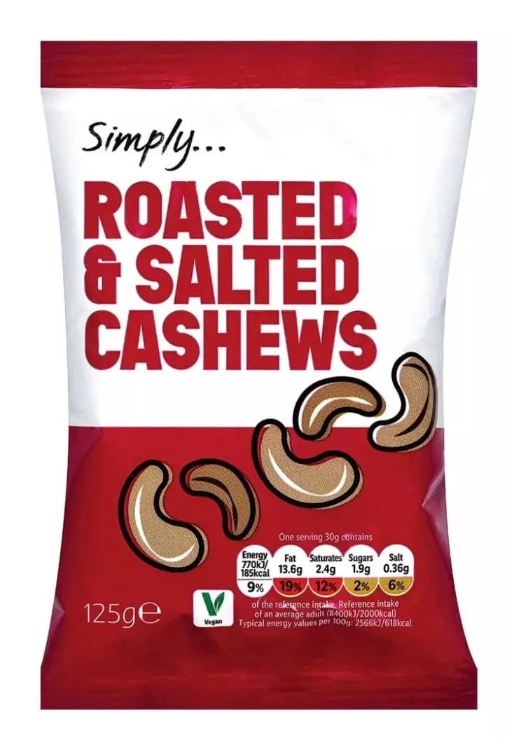 There are fears the cashews contain shards of glass (Lidl)