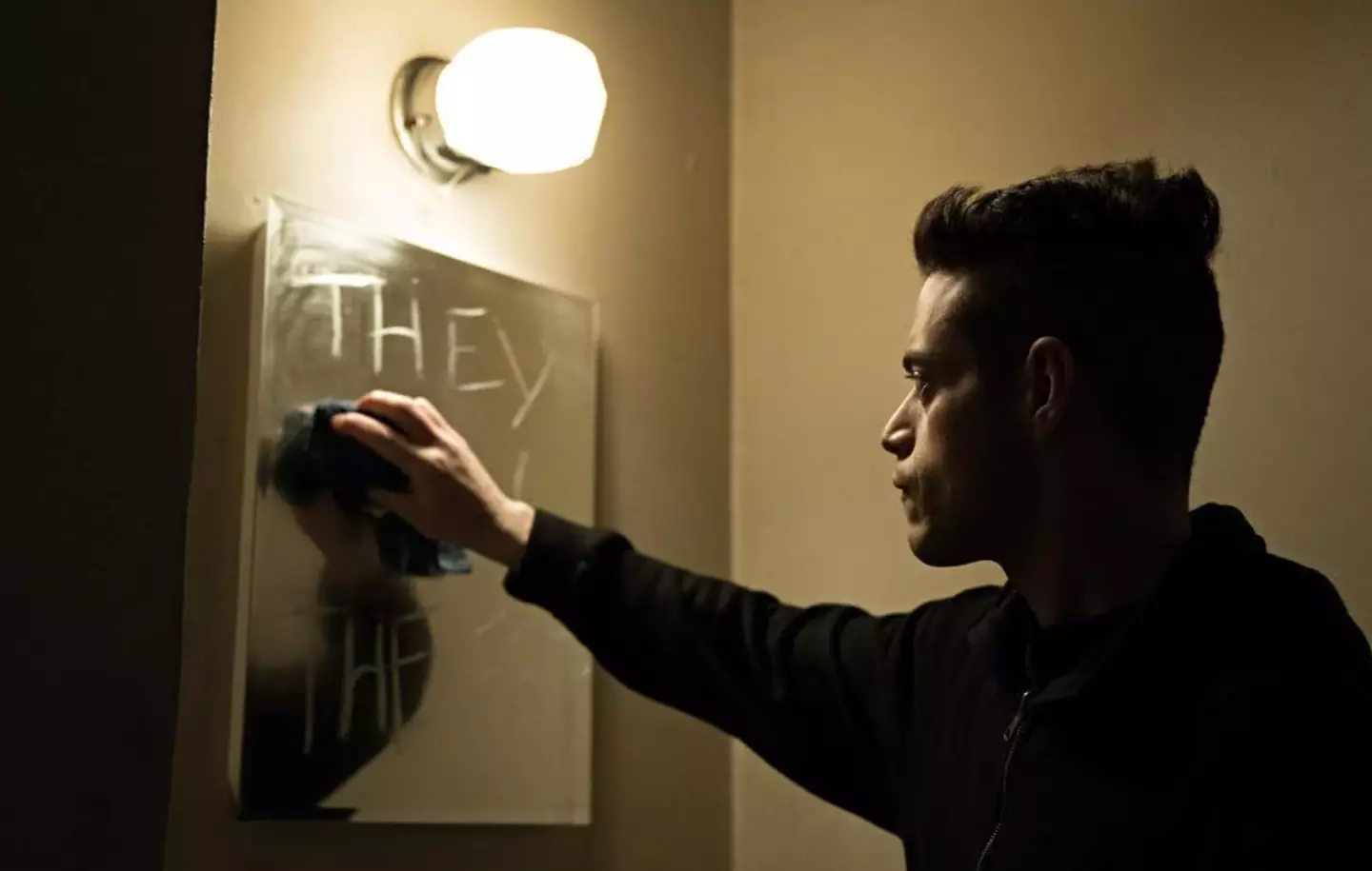 Fans are raving about the show, which first aired in 2015. (USA Network)