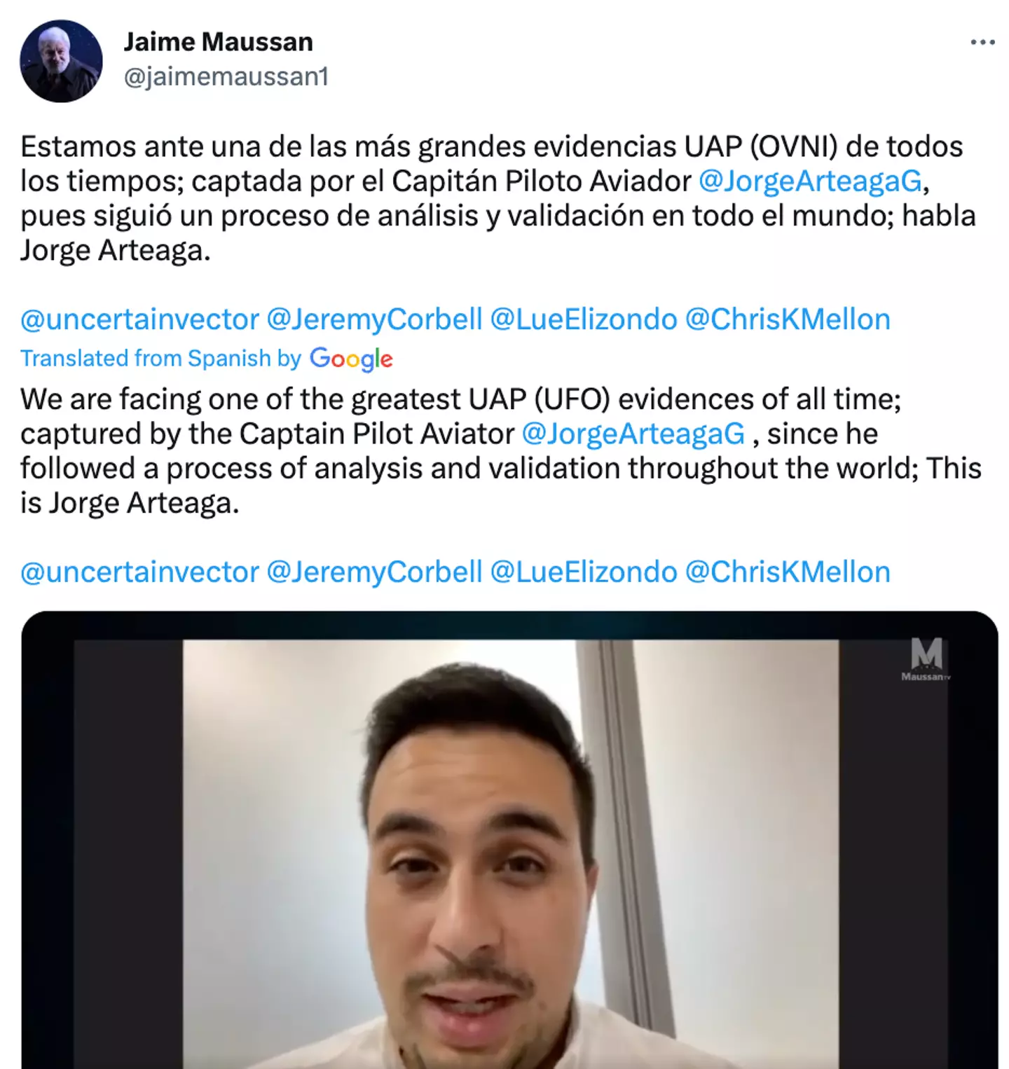 Maussan spoke with the pilot after the footage emerged.