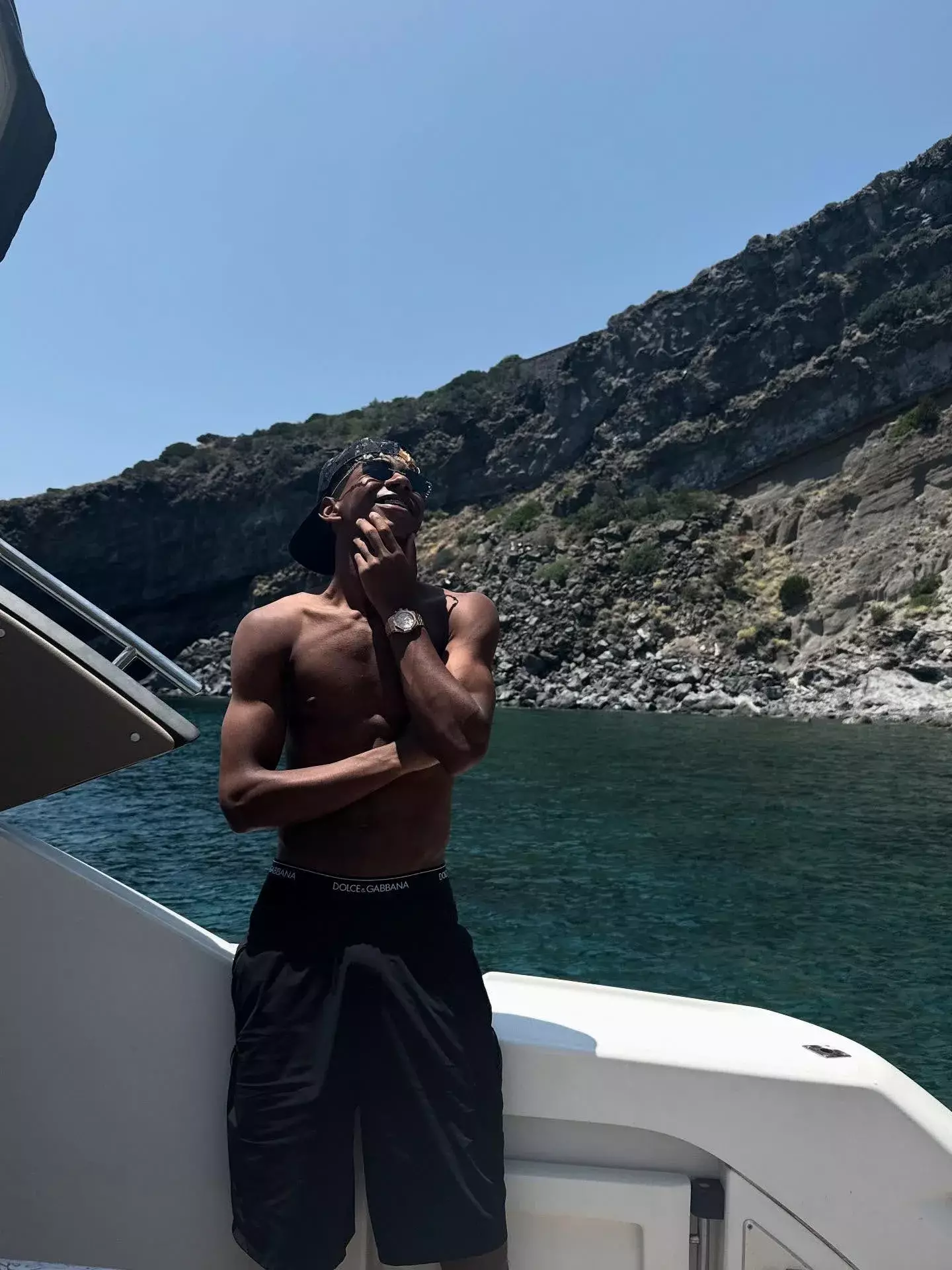 Yamal was pictured having some downtime in Italy (Instagram/@lamineyamal)
