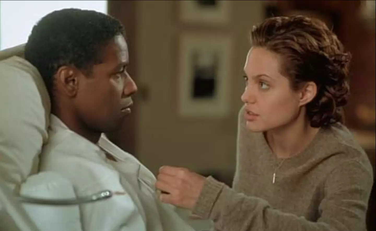 Angelina Jolie says that she enjoyed the 'best sex' ever with her co-star, Denzel Washington.