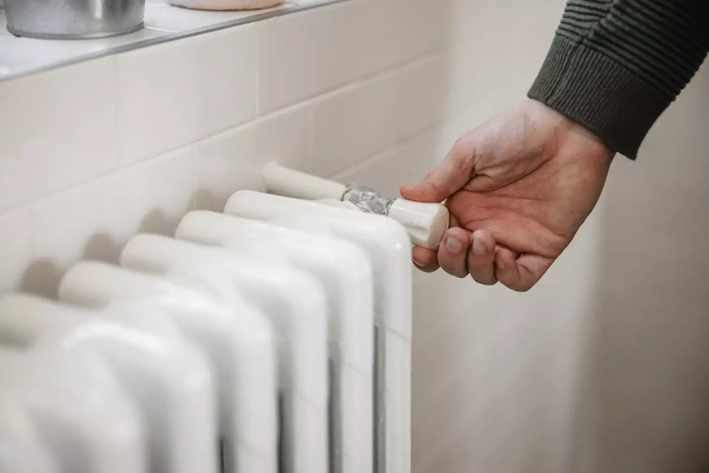 Using the thermostatic radiator valves (TRVs) correctly could save you cash.