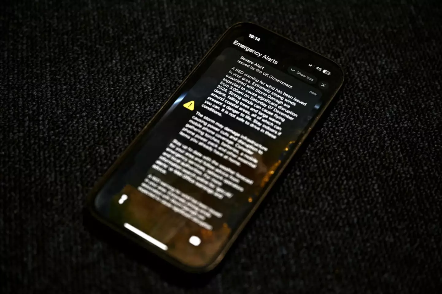 The message startled Brits (BEN STANSALL/AFP via Getty Images)