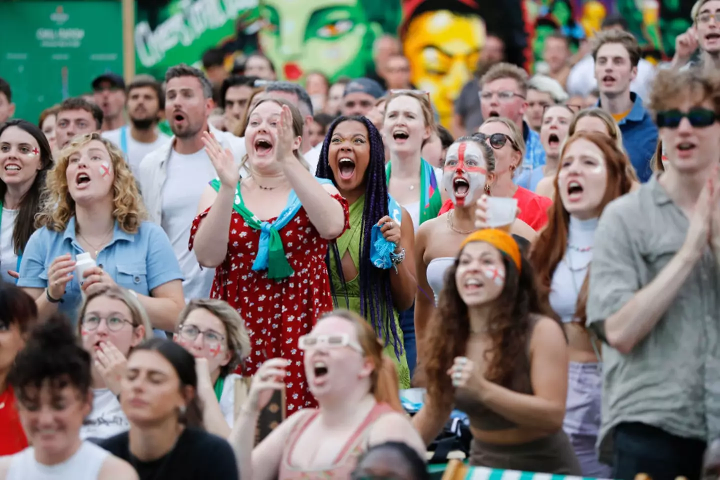 If you're watching the game tonight on a stream, heed these warnings. (John Phillips/Getty Images for Heineken)