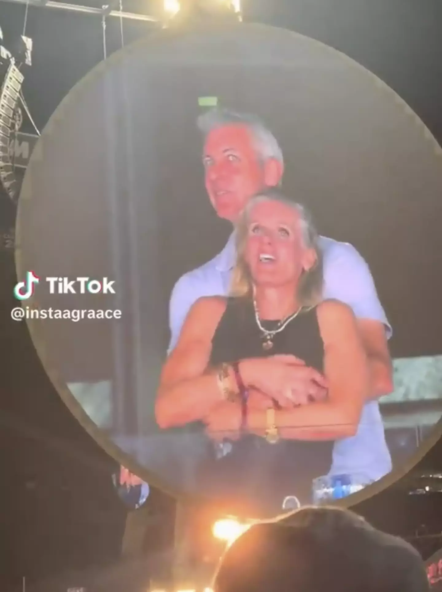 The two people were seen on a kiss cam (TikTok/@instaagraace)