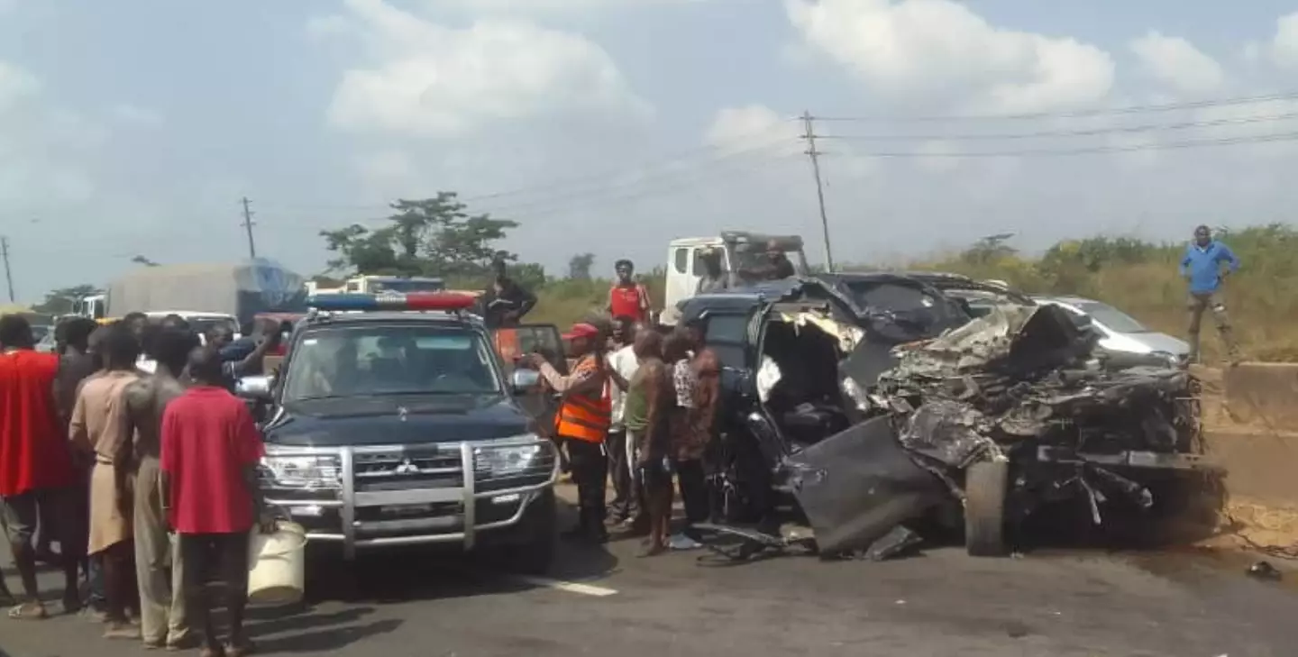 The remains of the vehicle which Joshua and his entourage had been travelling in (X/FRSCNigeria)