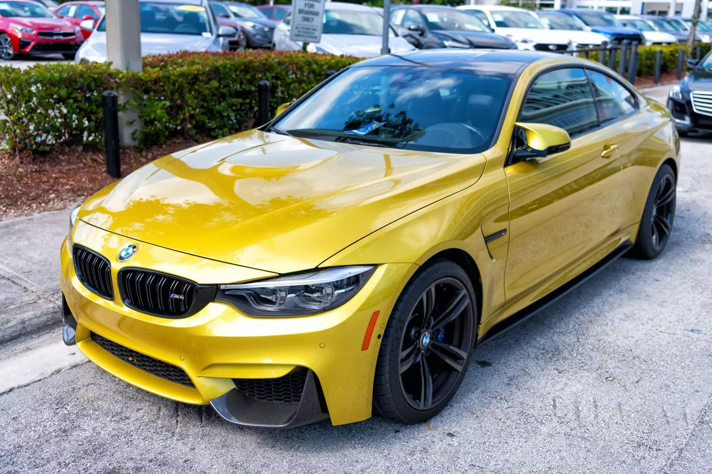 The plate was last seen on a BMW M4.