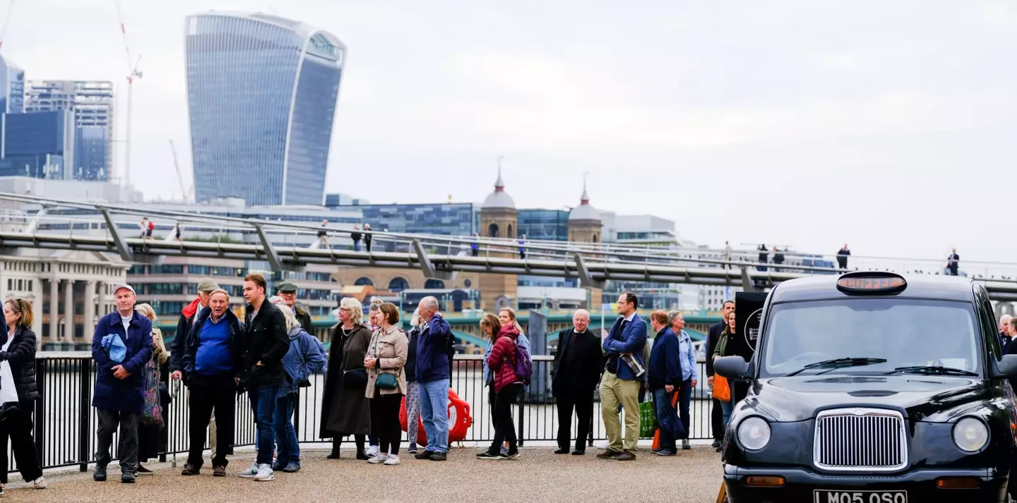 Mourners have been queuing through the night to see the Queen's coffin.