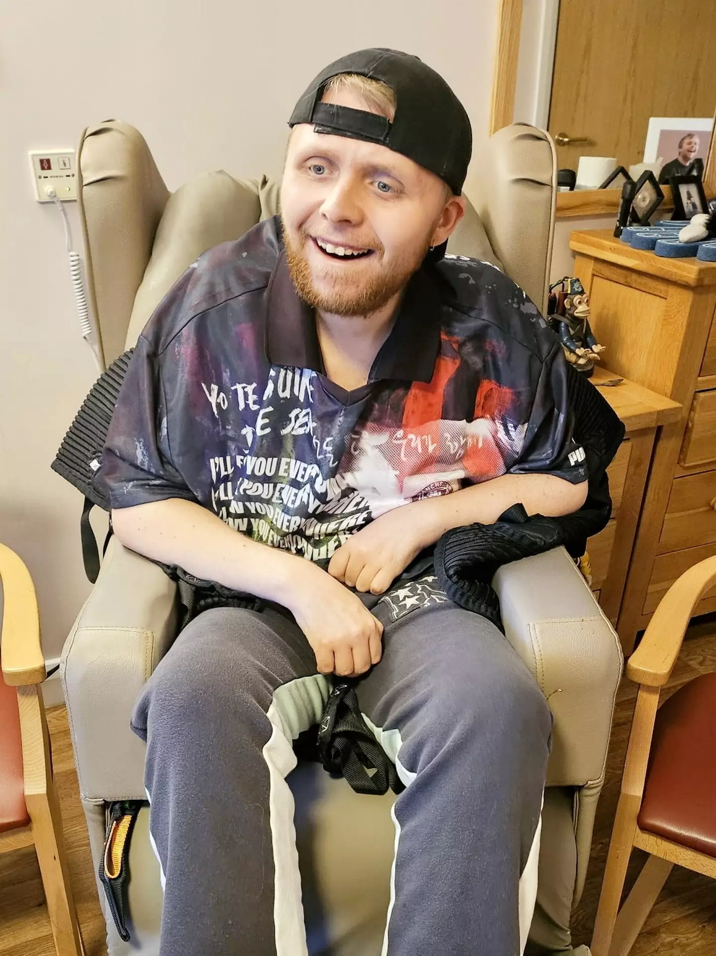 Andre Yarham was 22 when he was diagnosed with early-onset dementia (Samantha Fairbairn / SWNS)