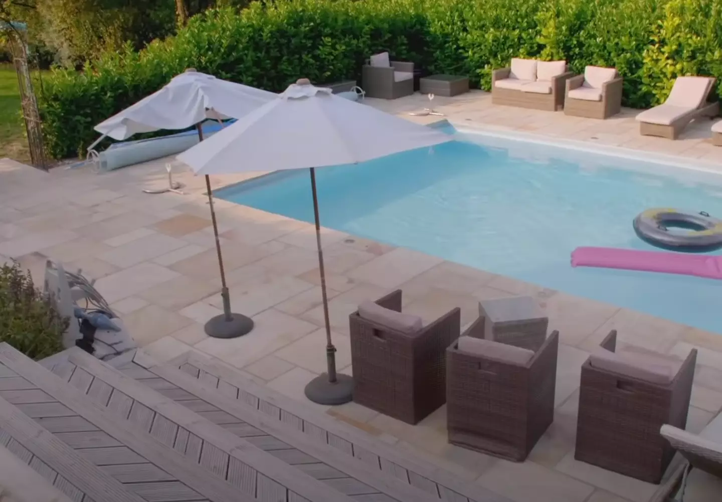 Some families got to experience luxury during their trips.