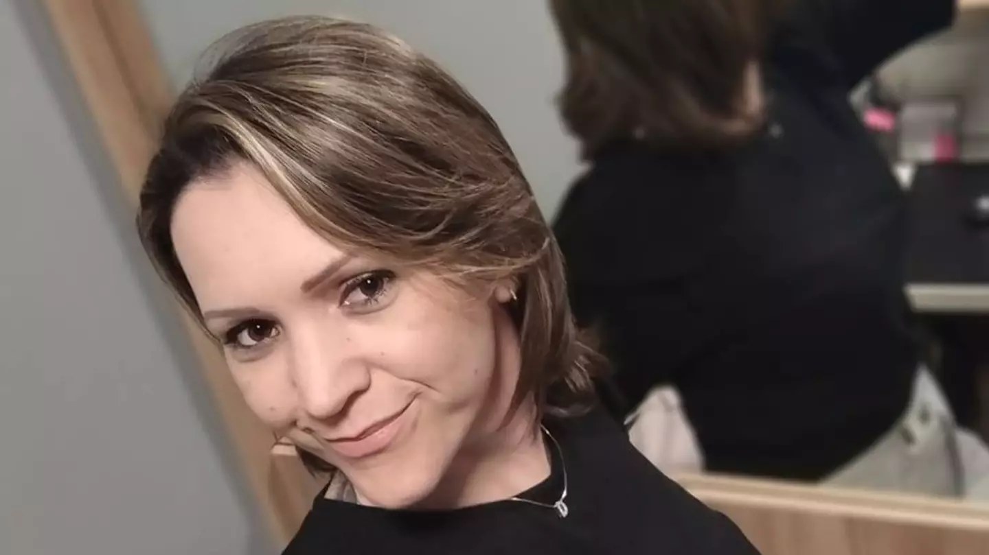 Woman who 'poisoned Christmas cake' to 'kill family' found dead in prison cell