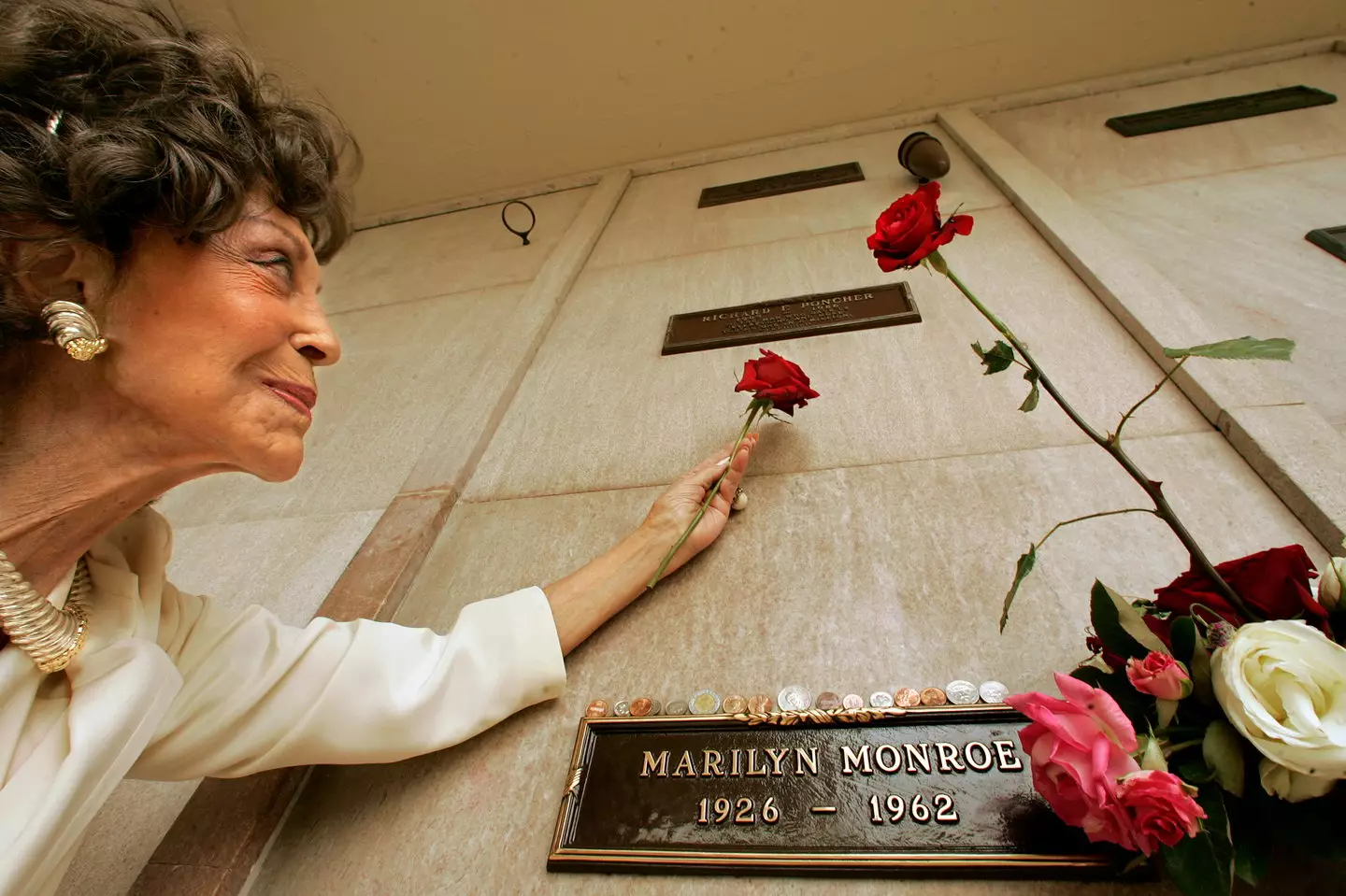 Elsie Poncher tried to auction off the spot where her husband was buried but a deal fell through, so he's still there (Mel Melcon/Los Angeles Times via Getty Images)
